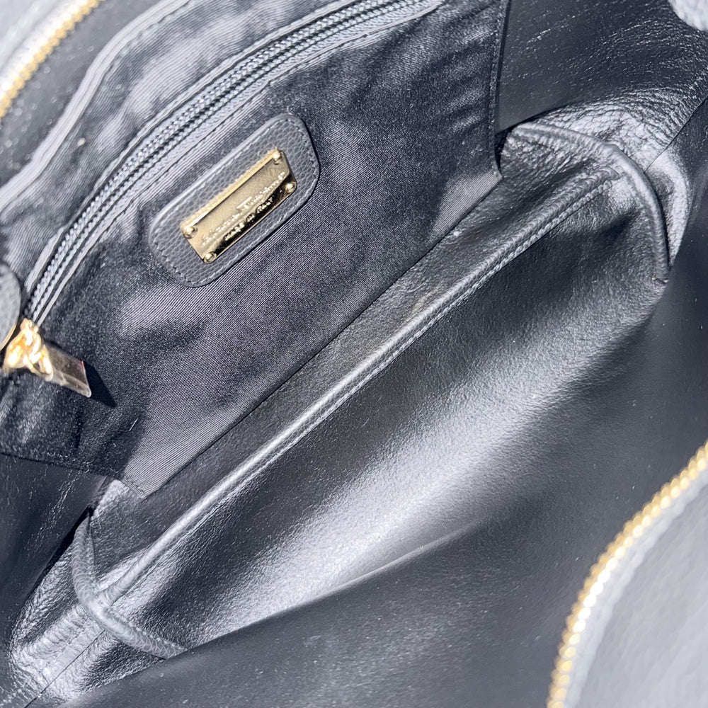 Salvatore Ferragamo サルヴァトーレフェラガモ トートバッグ ガンチーニ ハンドバッグ レザー ブラック 黒 ゴールド金具 レディース【中古品】