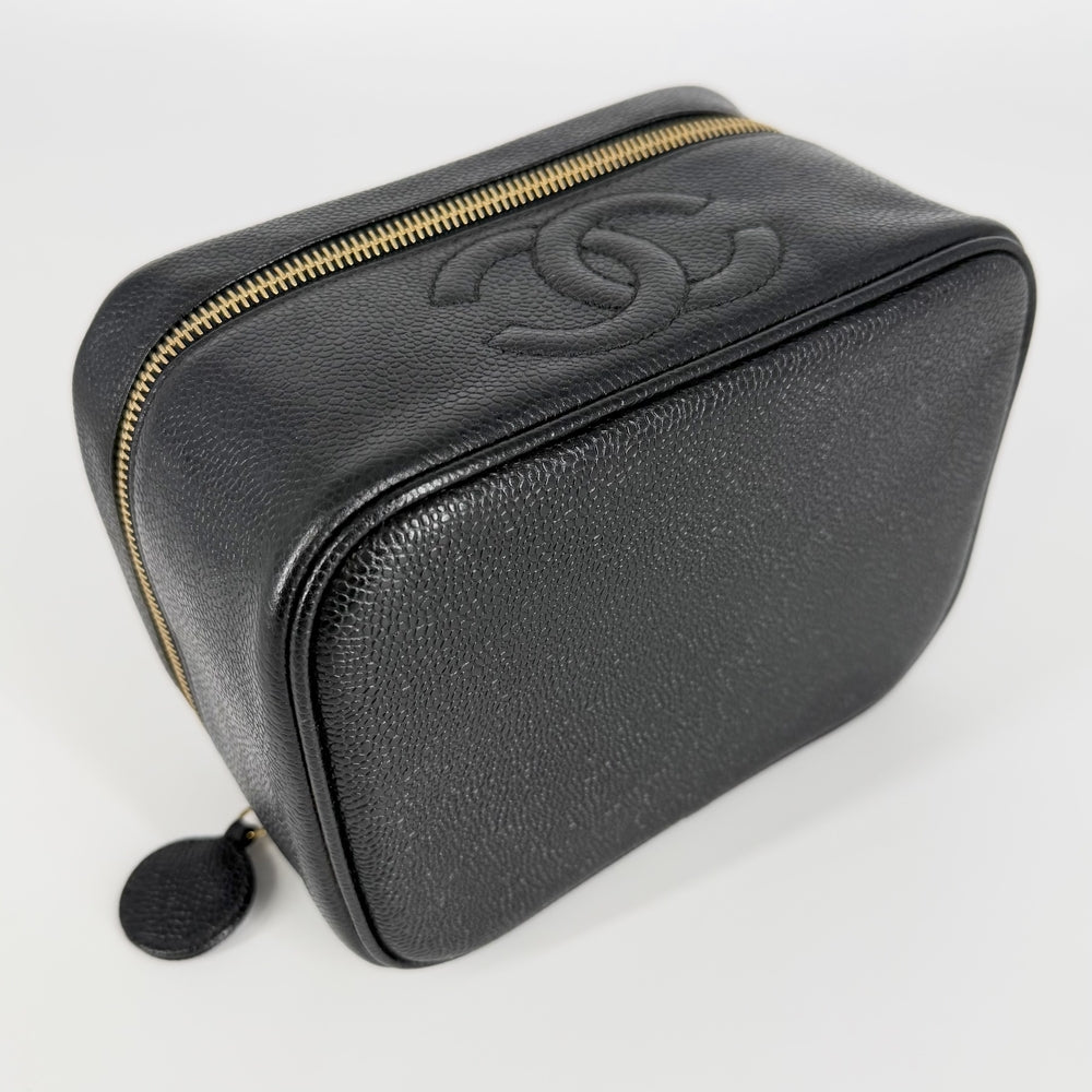 CHANEL シャネル バッグ バニティバッグ ココマーク 化粧ポーチ メイクポーチ キャビアスキン ブラック 黒 ゴールド金具 レディース【中古品】