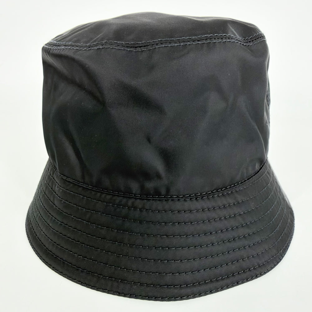 PRADA プラダ 帽子 Re-Nylon トライアングルロゴ ファッションアイテム バケットハット Lサイズ 2HC137 ナイロン ブラック 黒 ユニセックス【中古品】