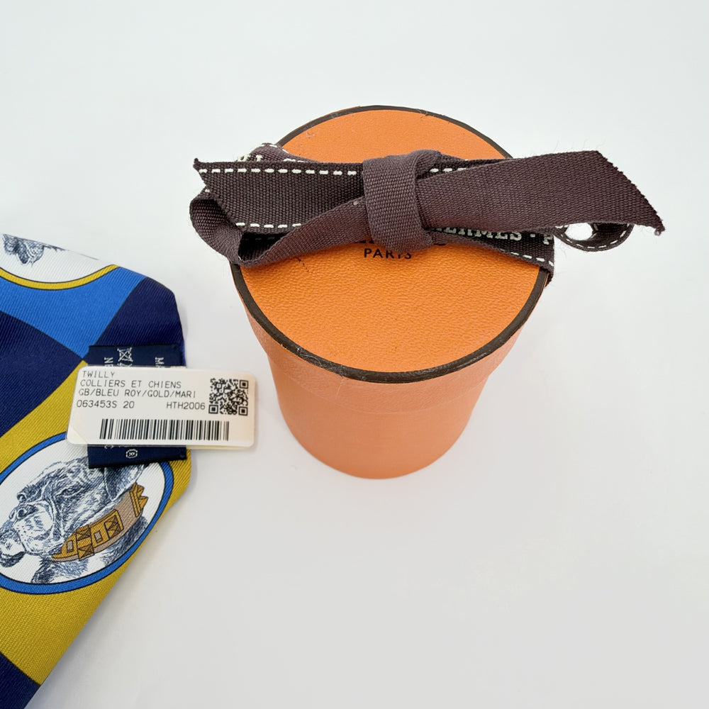 HERMES エルメス スカーフ ツイリー COLLIERS ET CHIENS コリエ エ シアン Twilly シルク ブルー 青 イエロー レディース【中古品】
