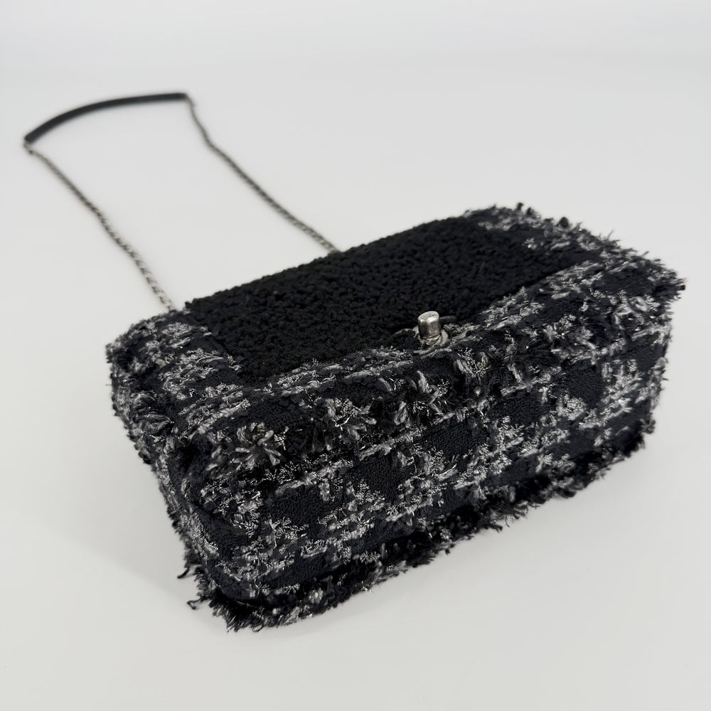 CHANEL シャネル ショルダーバッグ ボア ココマーク ツイード レザー ブラック 黒 アンティークシルバー金具 レディース【中古品】