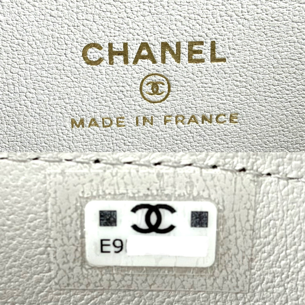 CHANEL シャネル ショルダーバッグ マトラッセ ヴァニティケース キルティングレザー ココマーク ラムスキン ライトブルー シルバー金具 レディース【中古品】