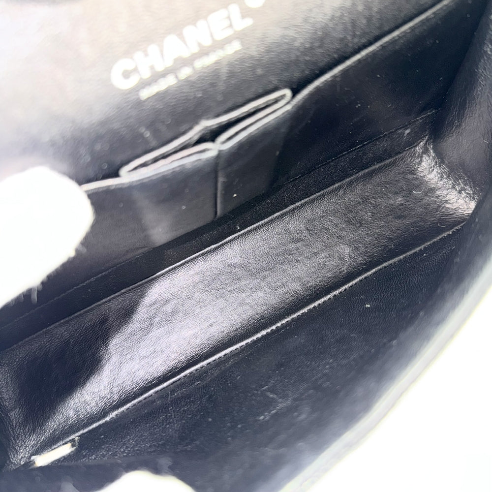 CHANEL シャネル ショルダーバッグ マトラッセ25 ダブルチェーン ココマーク ダブルフラップ キャビアスキン ブラック 黒 シルバー金具 レディース【中古品】