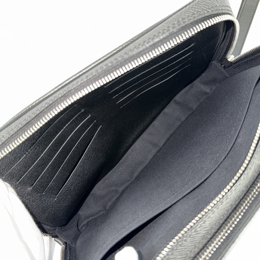 LOUIS VUITTON ルイヴィトン クラッチバッグ ネオ パヴェル セカンドバッグ ブラック 黒 M32902 タイガ アルドワーズ シルバー金具 メンズ【中古品】