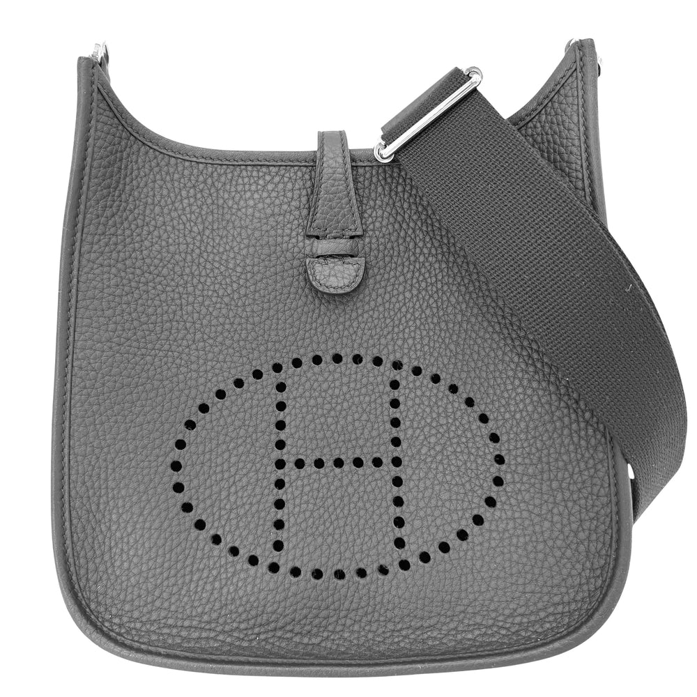HERMES エルメス ショルダーバッグ エブリン3 23 ポシェット Evelyne 小さめ K刻印 レザー ブラック 黒 シルバー金具 レディース 2025年【中古品】