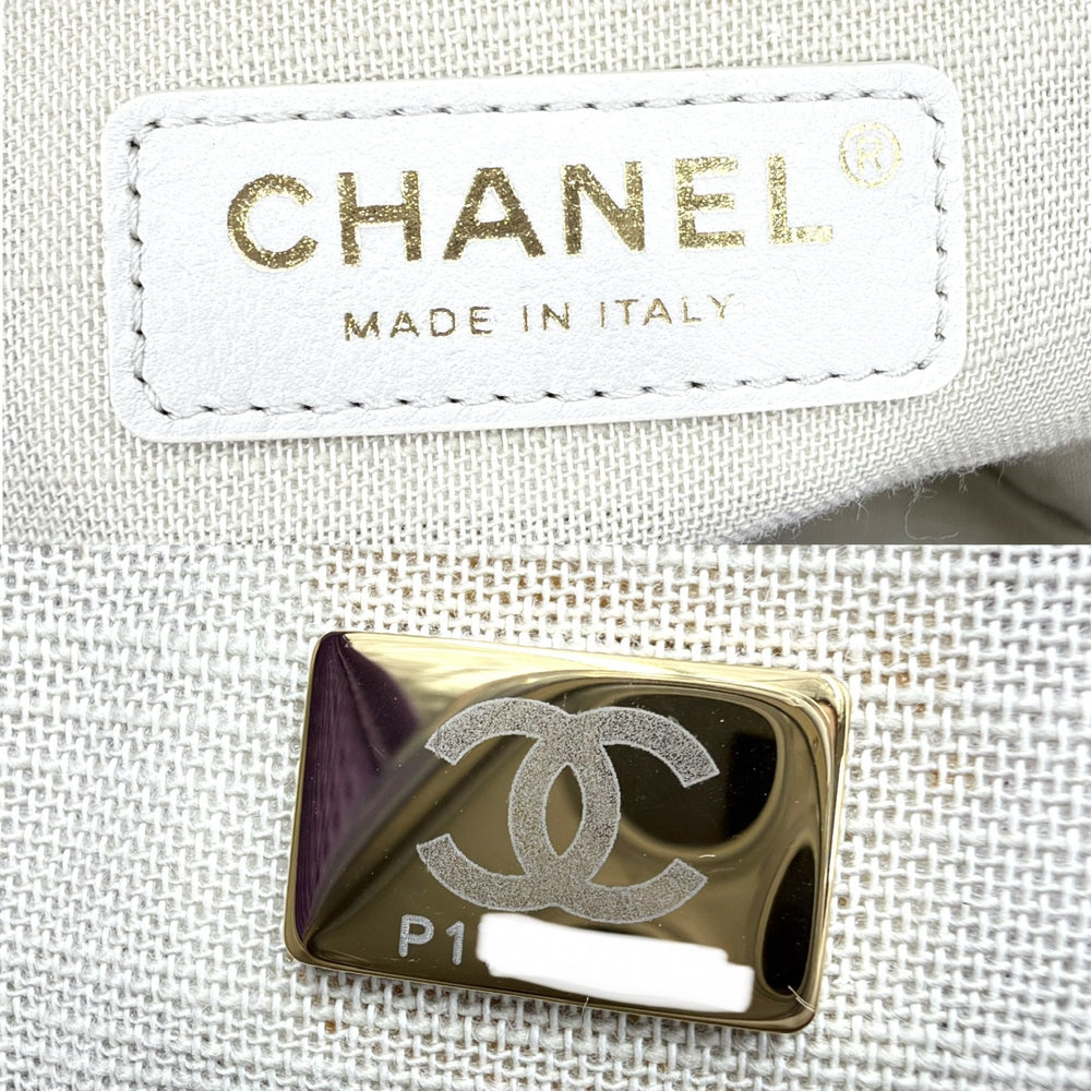 CHANEL シャネル ハンドバッグ ドーヴィルMM チェーントートバッグ ココマーク コットンキャンバス レザー パープル 紫
 ゴールド金具 レディース【中古品】