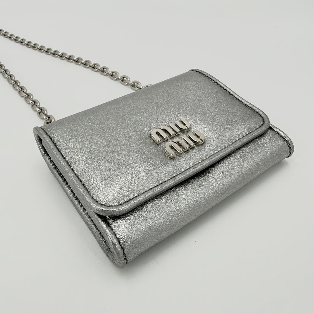 MIUMIU ミュウミュウ ショルダーバッグ コインケース チェーン 5MR030 レザー シルバー シルバー金具 レディース【中古品】