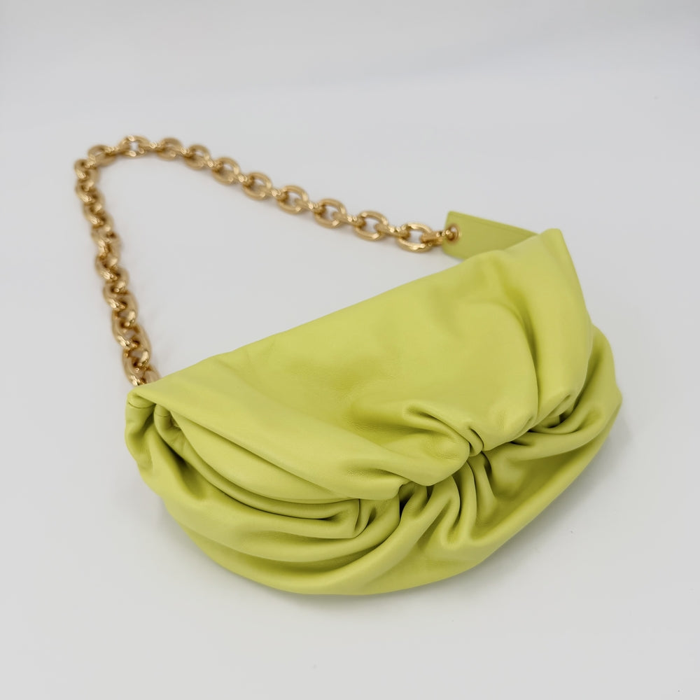 BOTTEGAVENETA ボッテガヴェネタ ショルダーバッグ ザ ポーチ チェーン 鞄 かばん レザー イエロー ゴールド金具 レディース【中古品】