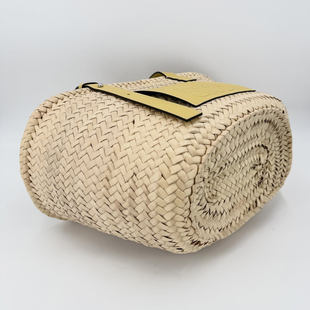 LOEWE ロエベ ハンドバッグ アナグラム バスケットバッグ 春 夏 ラフィア レザー ベージュ イエロー シルバー金具 レディース【中古品】