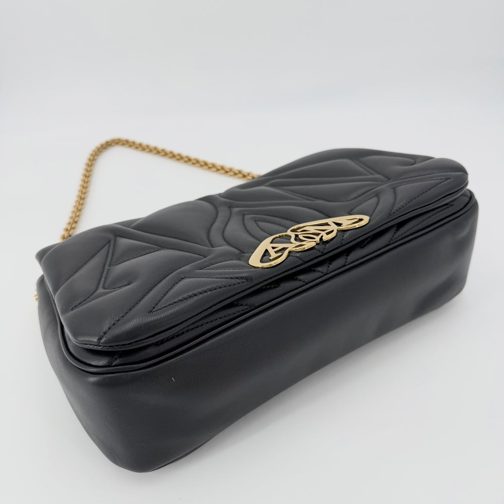 Alexander McQueen アレキサンダーマックイーン ショルダーバッグ シール キルティング ロゴ The Seal 鞄 かばん レザー ブラック 黒 ゴールド金具 レディース【中古品】
