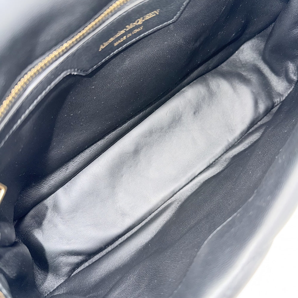 Alexander McQueen アレキサンダーマックイーン ショルダーバッグ シール キルティング ロゴ The Seal 鞄 かばん レザー ブラック 黒 ゴールド金具 レディース【中古品】