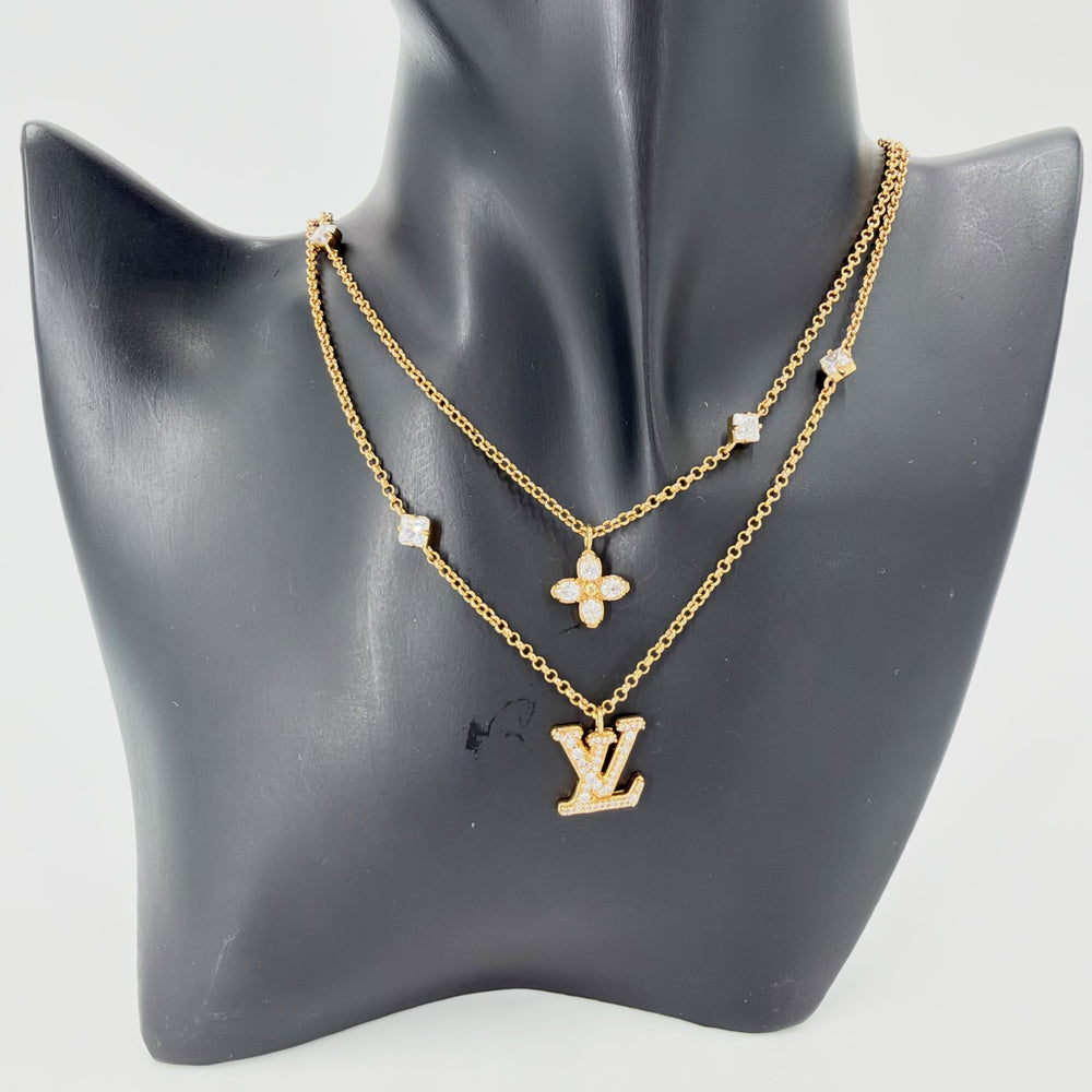 LOUIS VUITTON ルイヴィトン ネックレス レディLV アクセサリー 2連チェーン メタル ラインストーン M01845 ゴールド レディース 約12.5g【中古品】