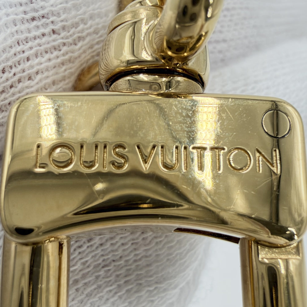 LOUIS VUITTON ルイヴィトン バッグチャーム チェーンスプリングストリート キーホルダー モノグラム・フラワー LVイニシャル メタル M01188 ゴールド レディース 約50.6g【中古品】