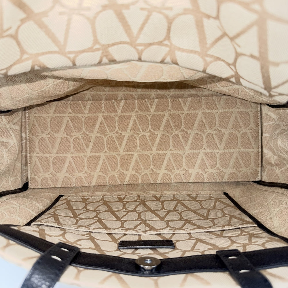 Valentino Garavani ヴァレンティノ・ガラヴァーニ トートバッグ Vロゴ 4Y2BOA35HND キャンバス レザー ベージュ シルバー金具 レディース【中古品】