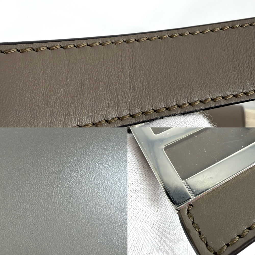 FENDI フェンディ ショルダーバッグ フラットバゲット ミディアム 7VA524 レザー キャンバス グレージュ ホワイト 白 シルバー金具 レディース【中古品】