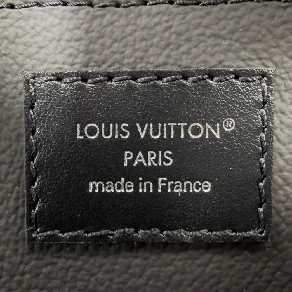 LOUIS VUITTON ルイヴィトン クラッチバッグ モノグラムエクリプス ロッカー ドップキット セカンドバッグ モノグラムエクリプス かばん 鞄 M83113 PVCコーティングキャンバス レザー ブラック 黒 シルバー金具 メンズ【中古品】