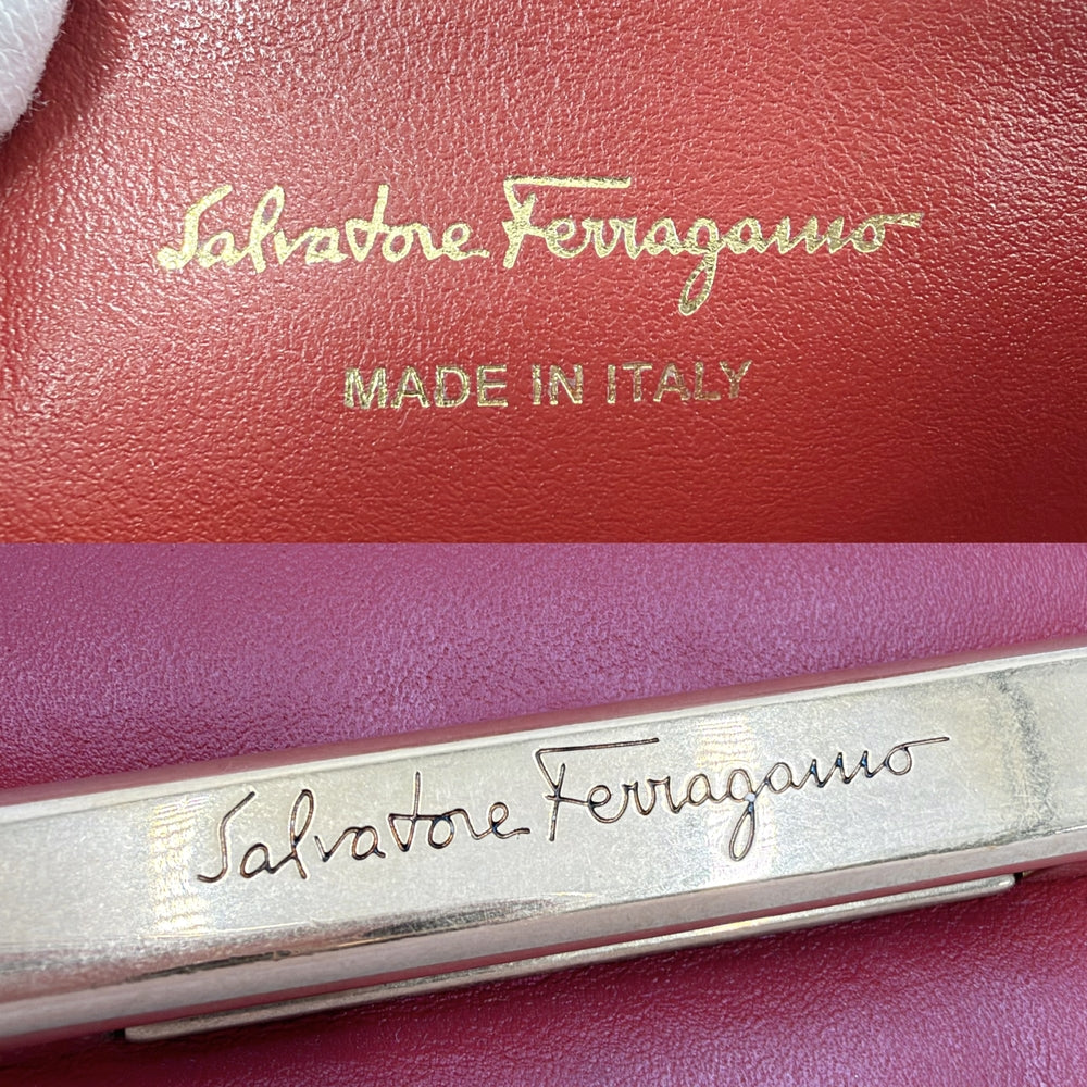 Salvatore Ferragamo サルヴァトーレフェラガモ ショルダーバッグ ガンチーニ ジョアン レザー レッド 赤 ゴールド金具 レディース【中古品】