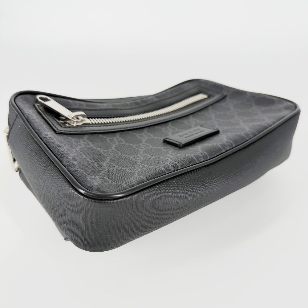 GUCCI グッチ ウエストバッグ スモール ベルトバッグ ボディバッグ ウェブストライプ 474293 GGスプリームキャンバス レザー ブラック 黒 シルバー金具 メンズ【中古品】