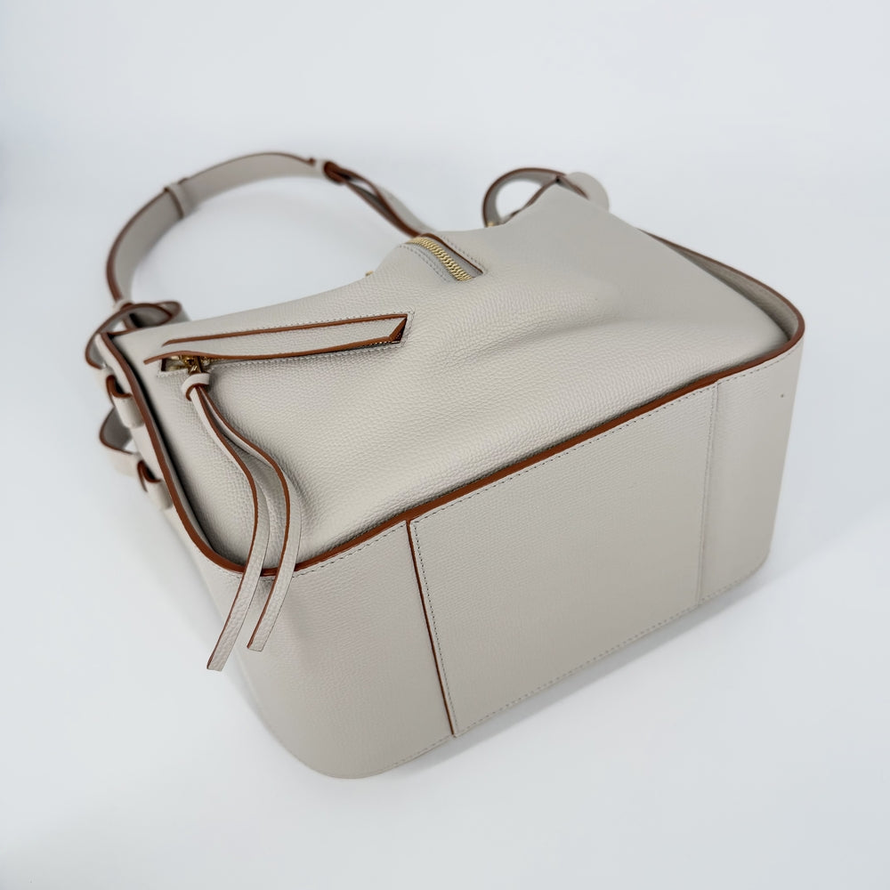 LOEWE ロエベ 2WAY ハンモック ショルダーバッグ ハンドバッグ レザー カーフ ベージュ系 ゴールド金具 レディース【中古品】