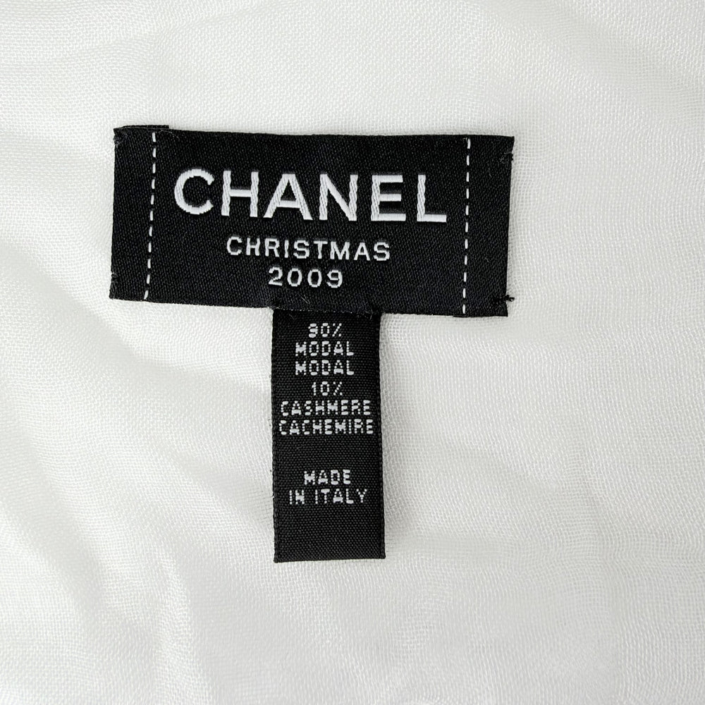 CHANEL シャネル ストール クリスマス ファッションアイテム スカーフ 春 秋 モダール カシミヤ ホワイト 白 レディース【中古品】