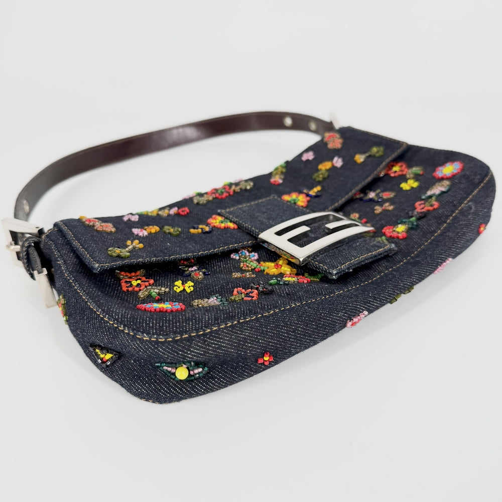 FENDI フェンディ ハンドバッグ マンマバケット ビーズ 刺繍 Mamma Bucket 26424 デニム レザー インディゴ シルバー金具 レディース【中古品】