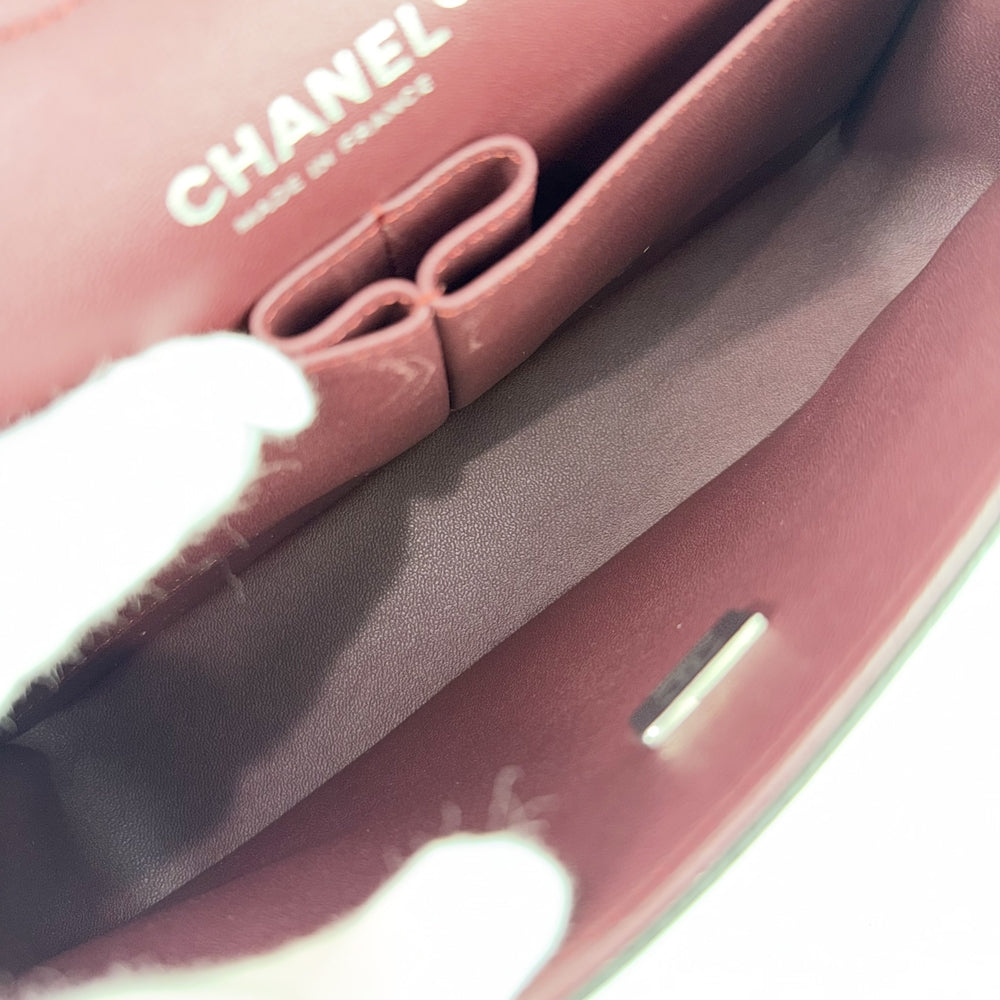 CHANEL シャネル ショルダーバッグ マトラッセ25 ダブルチェーン ダブルフラップ ココマーク ターンロック キャビアスキン ブラック 黒 シルバー金具 レディース【中古品】