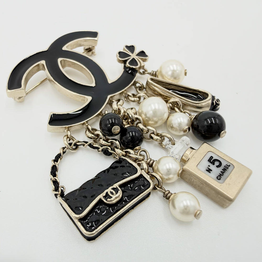 CHANEL シャネル ブローチ ココマーク アクセサリー GP フェイクパール B14V ブラック 黒 ゴールド レディース 約32.6g 2014年【中古品】