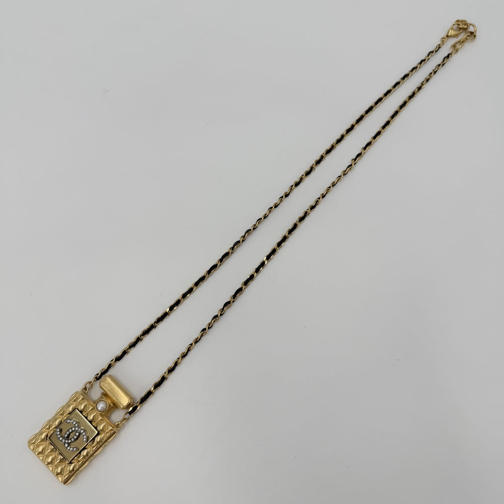 CHANEL シャネル ネックレス 香水モチーフ ココマーク ロングネックレス アクセサリー パフューム GP フェイクパール ラインストーン レザー F21V ゴールド レディース 約51.1g 2021年【中古品】