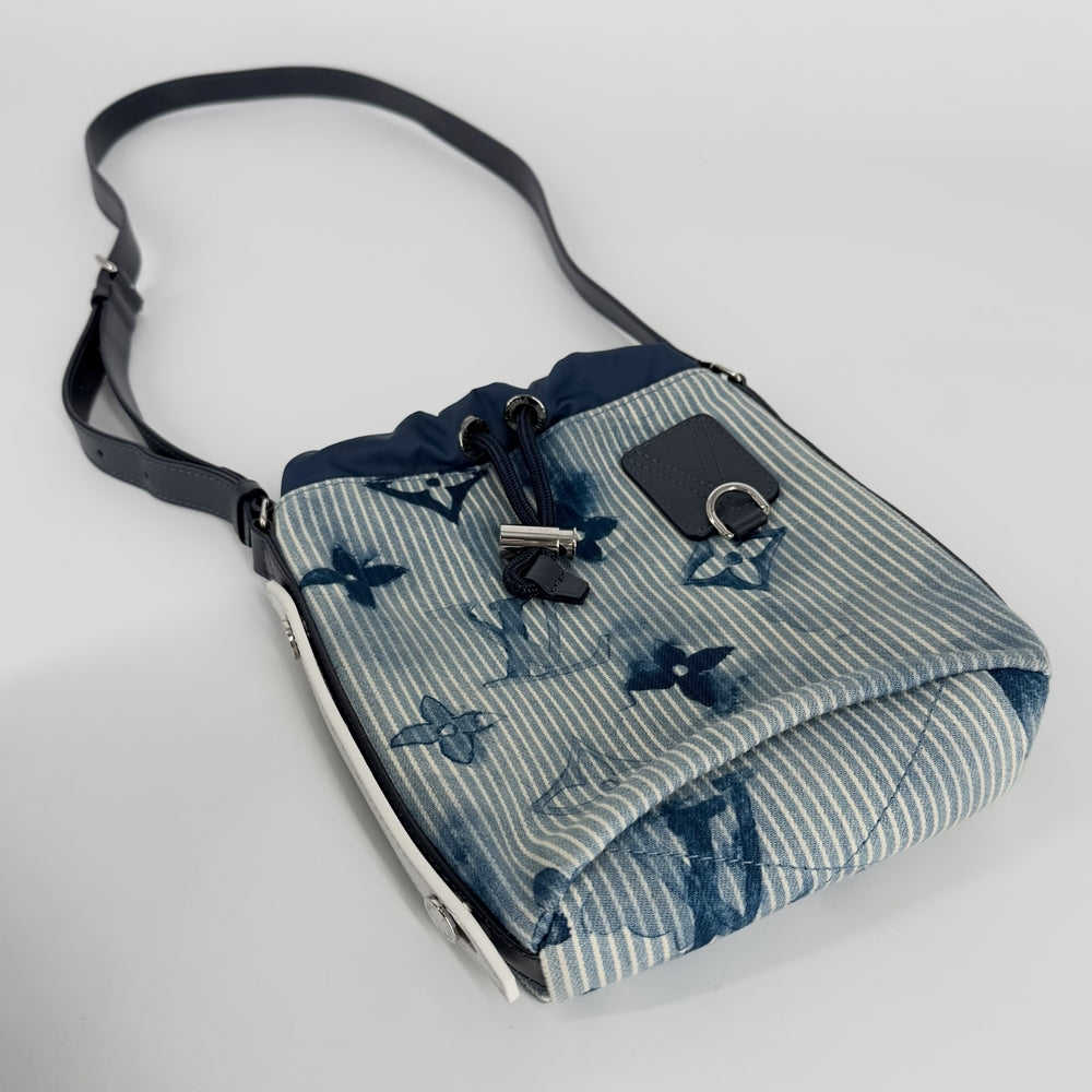 LOUIS VUITTON ルイヴィトン ショルダーバッグ モノグラムウォーターカラー サックマランメッセンジャー 鞄 かばん M57830 キャンバス レザー ブルー 青 シルバー金具 メンズ【中古品】