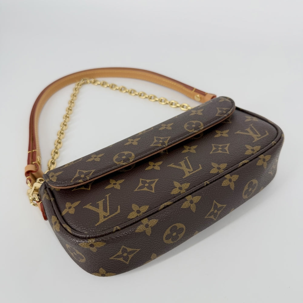 LOUIS VUITTON ルイヴィトン 2WAY ウォレットオンチェーンアイビー ハンドバッグ ショルダーバッグ M81911 モノグラムキャンバス ブラウン 茶 ゴールド金具 レディース【中古品】