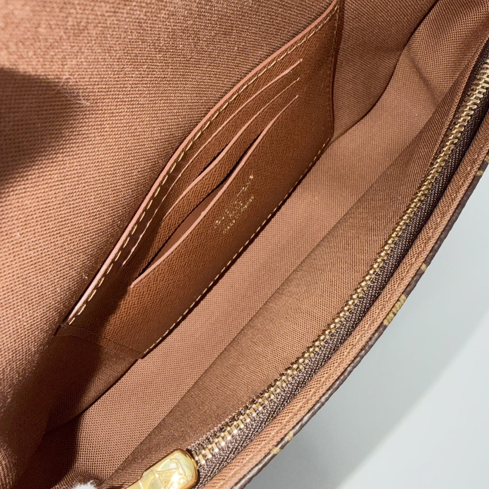 LOUIS VUITTON ルイヴィトン 2WAY ウォレットオンチェーンアイビー ハンドバッグ ショルダーバッグ M81911 モノグラムキャンバス ブラウン 茶 ゴールド金具 レディース【中古品】