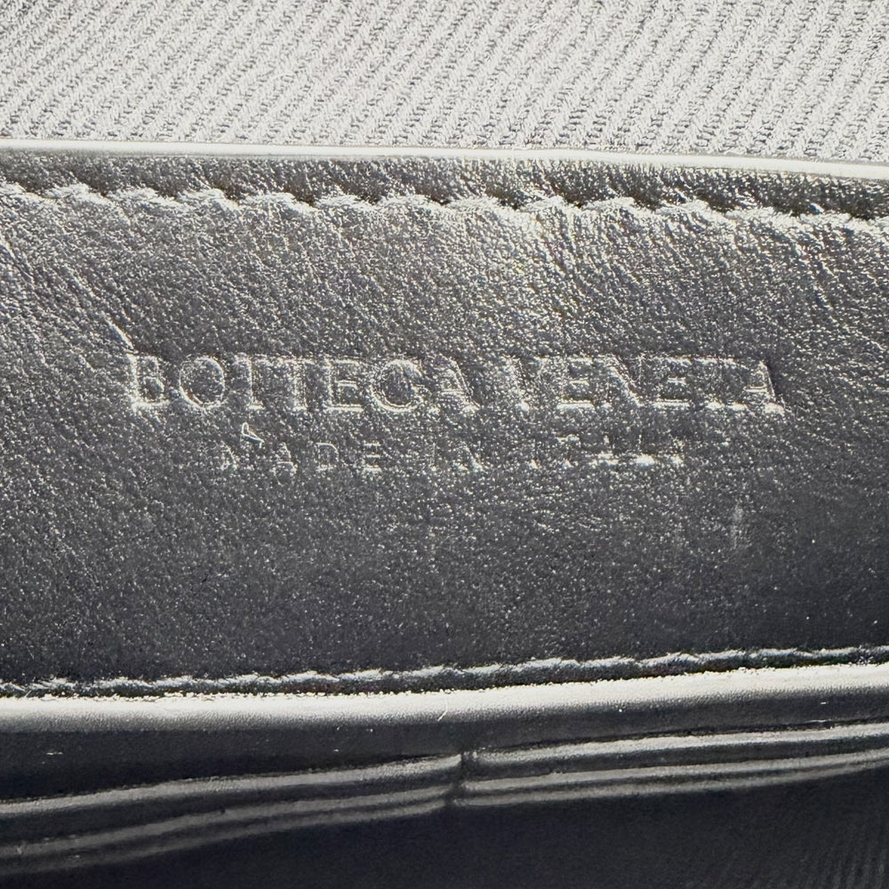 BOTTEGAVENETA ボッテガヴェネタ クラッチバッグ イントレチャート レザー ブラック 黒 ゴールド金具 メンズ【中古品】