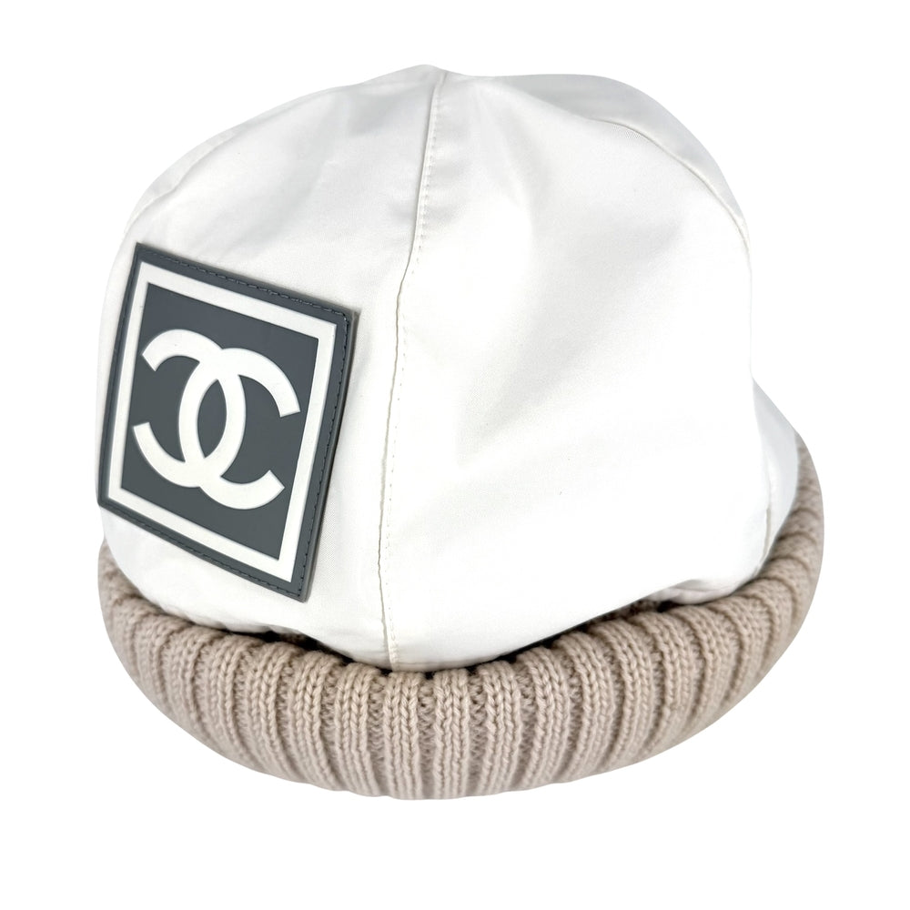 CHANEL シャネル ニットキャップ ココマーク ビーニー スポーツライン ニット帽 ファッションアイテム アパレル 冬 ポリエステル ウール ホワイト 白 ベージュ レディース【中古品】