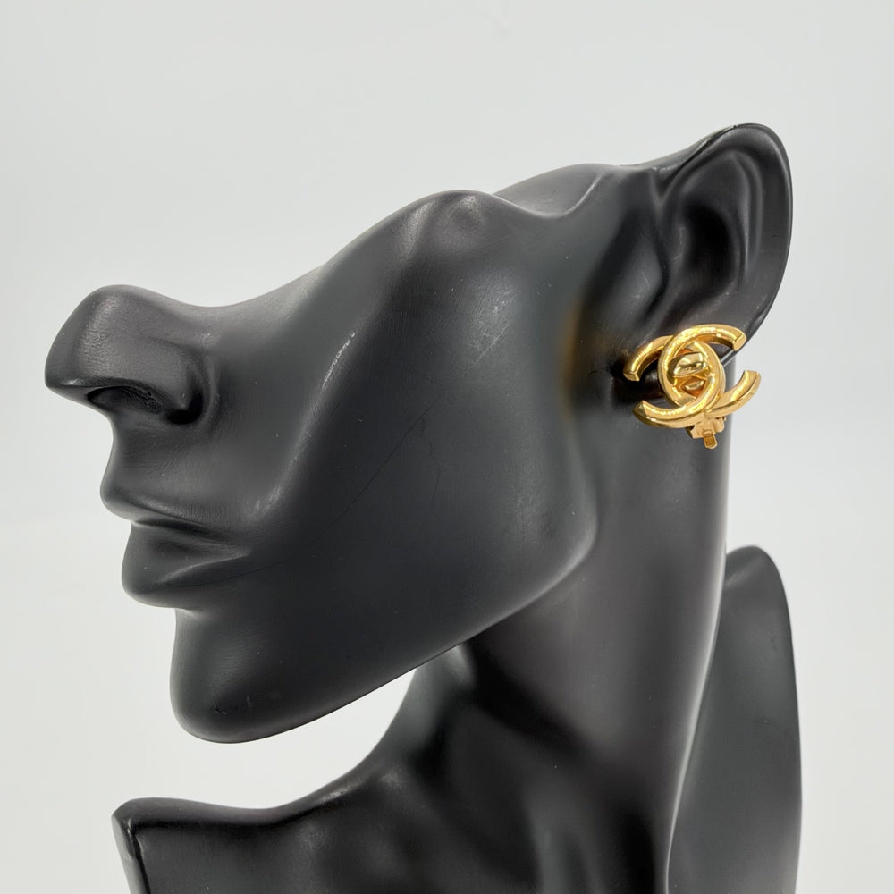 CHANEL シャネル イヤリング ココマーク アクセサリー ヴィンテージ GP 95A レディース 約10.1g 1995年【中古品】