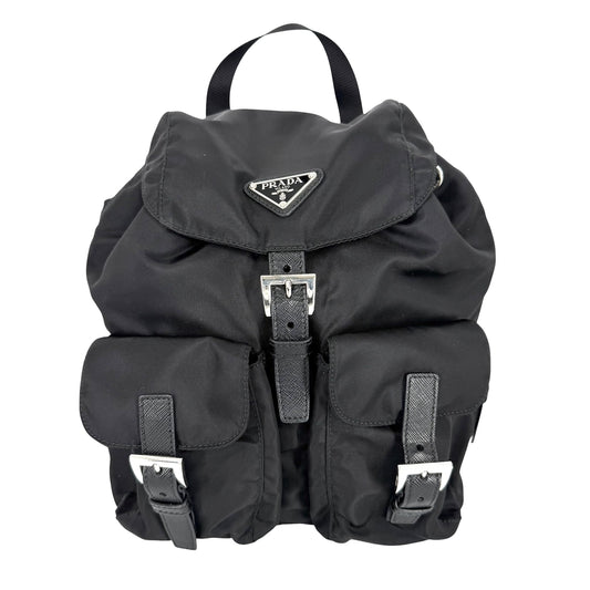 PRADA プラダ リュック バックパック 1BZ677 ナイロン ブラック 黒 シルバー金具 レディース【中古品】