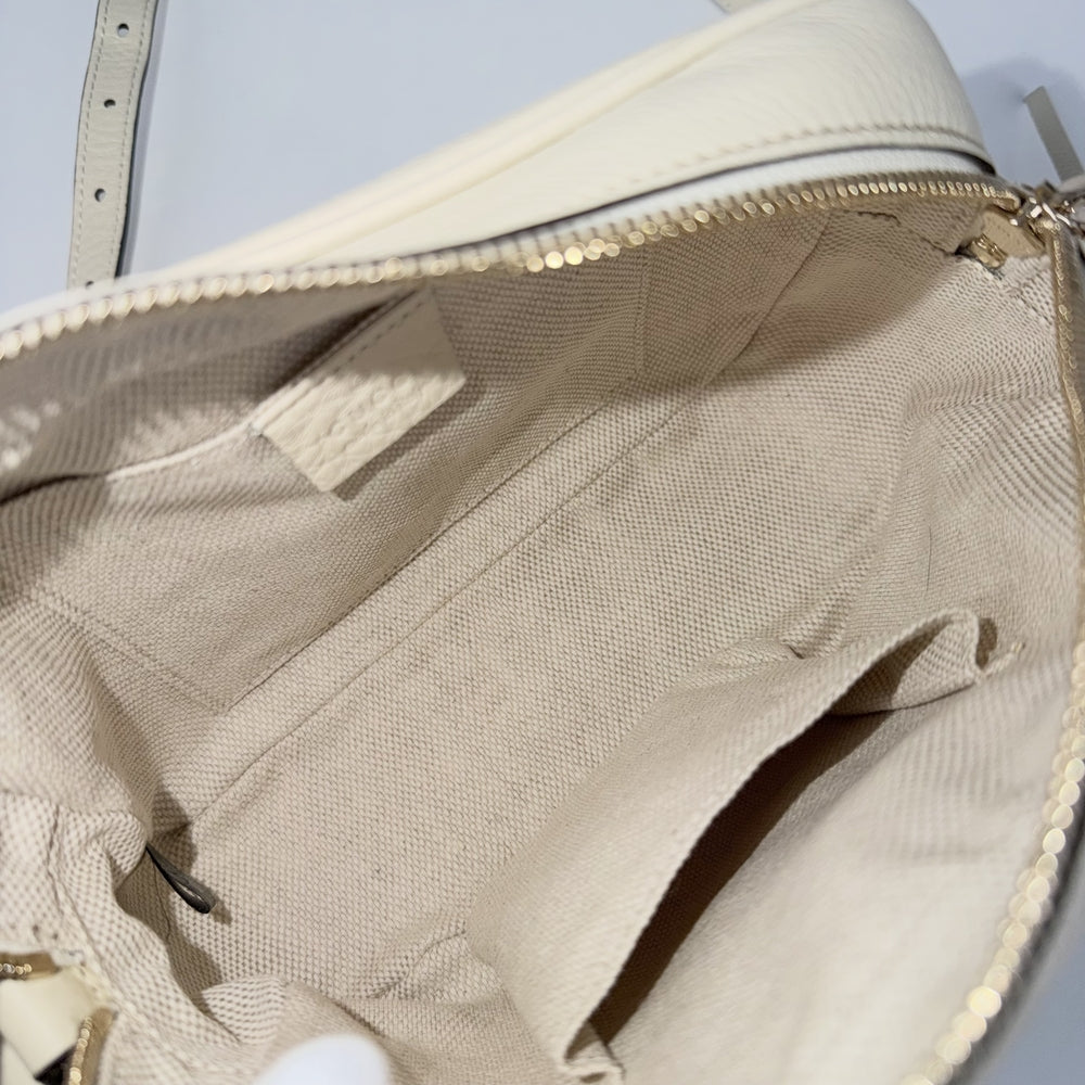 GUCCI グッチ ショルダーバッグ ソーホー タッセル インターロッキングG 308364 レザー アイボリー シルバー金具 レディース【中古品】