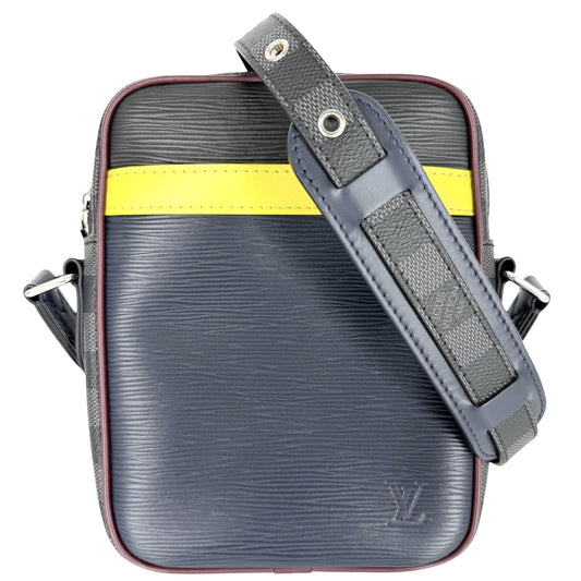 LOUIS VUITTON ルイヴィトン ショルダーバッグ ダヌーブ M55100 ダミエグラフィットキャンバス ブラック 黒 イエロー シルバー金具 メンズ【中古品】