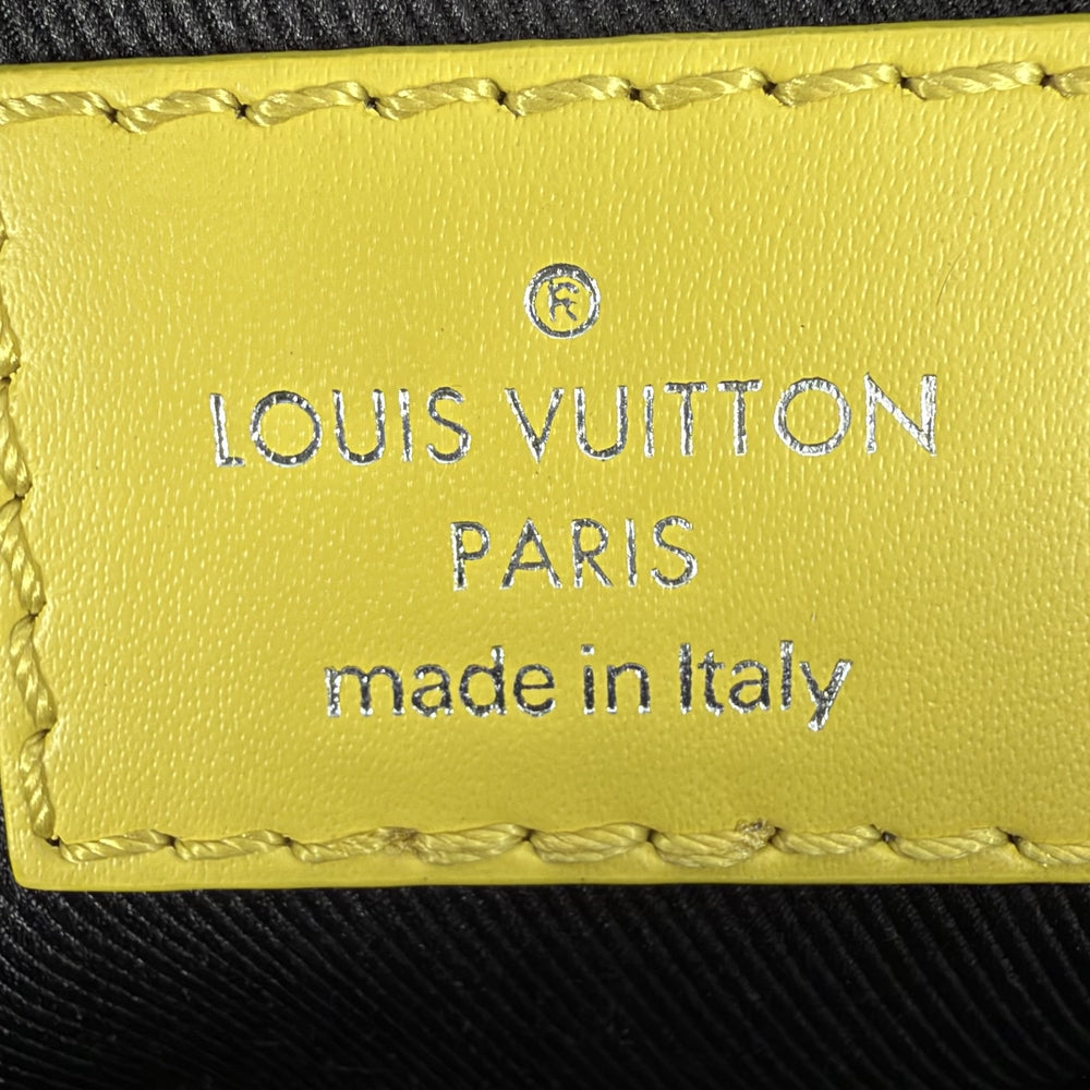 LOUIS VUITTON ルイヴィトン ショルダーバッグ ダヌーブ M55100 ダミエグラフィットキャンバス ブラック 黒 イエロー シルバー金具 メンズ【中古品】