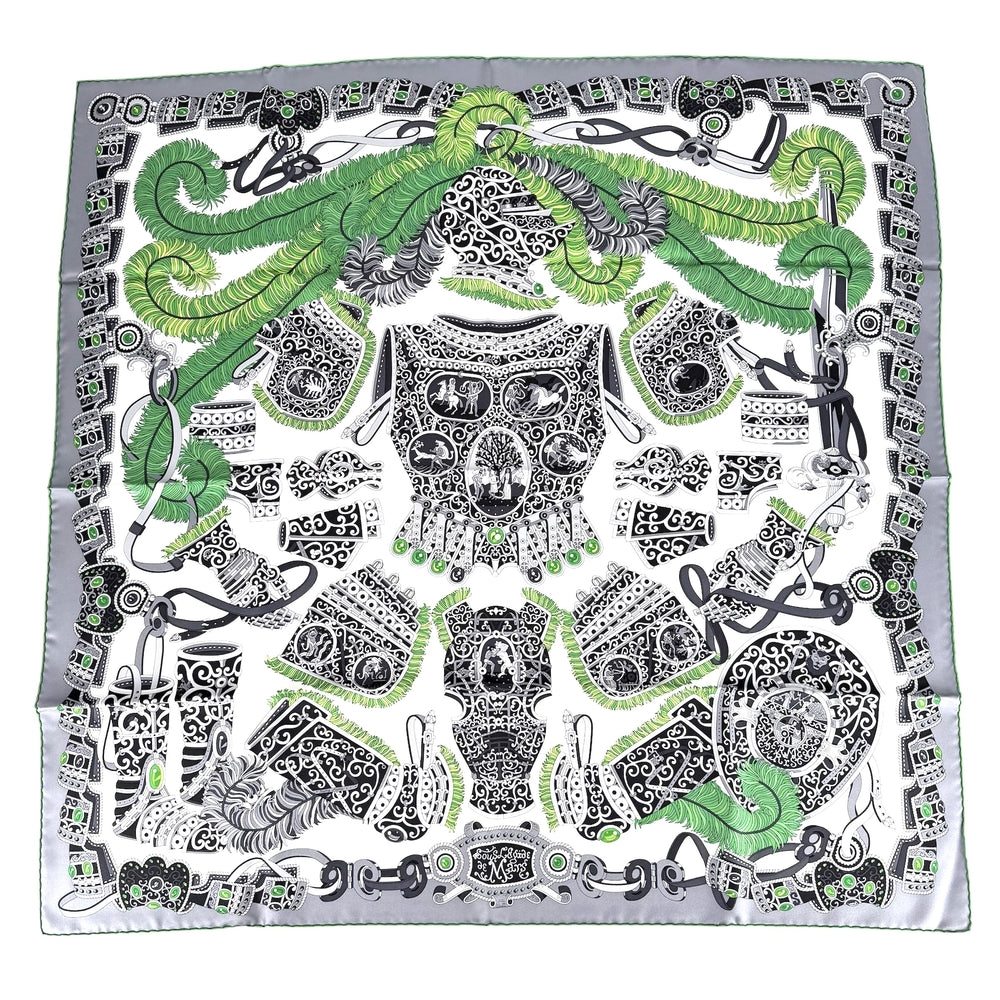 HERMES エルメス スカーフ カレ90 SOUS LE GIDE DE MARS 軍師マルス ファッションアイテム シルク グレー グリーン 緑 レディース【中古品】