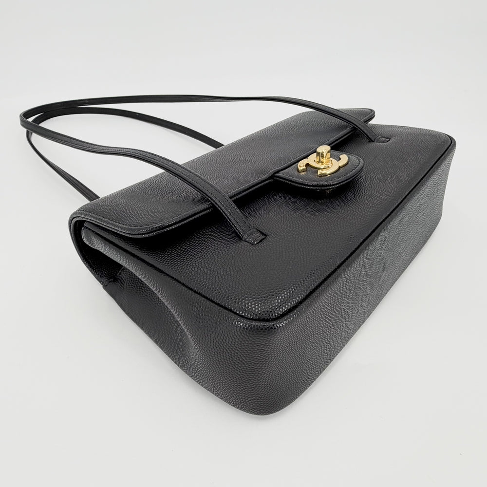 CHANEL シャネル ショルダーバッグ スモール フラップ ココマーク ターンロック AS6130 キャビアスキン ブラック 黒 ゴールド金具 レディース【中古品】
