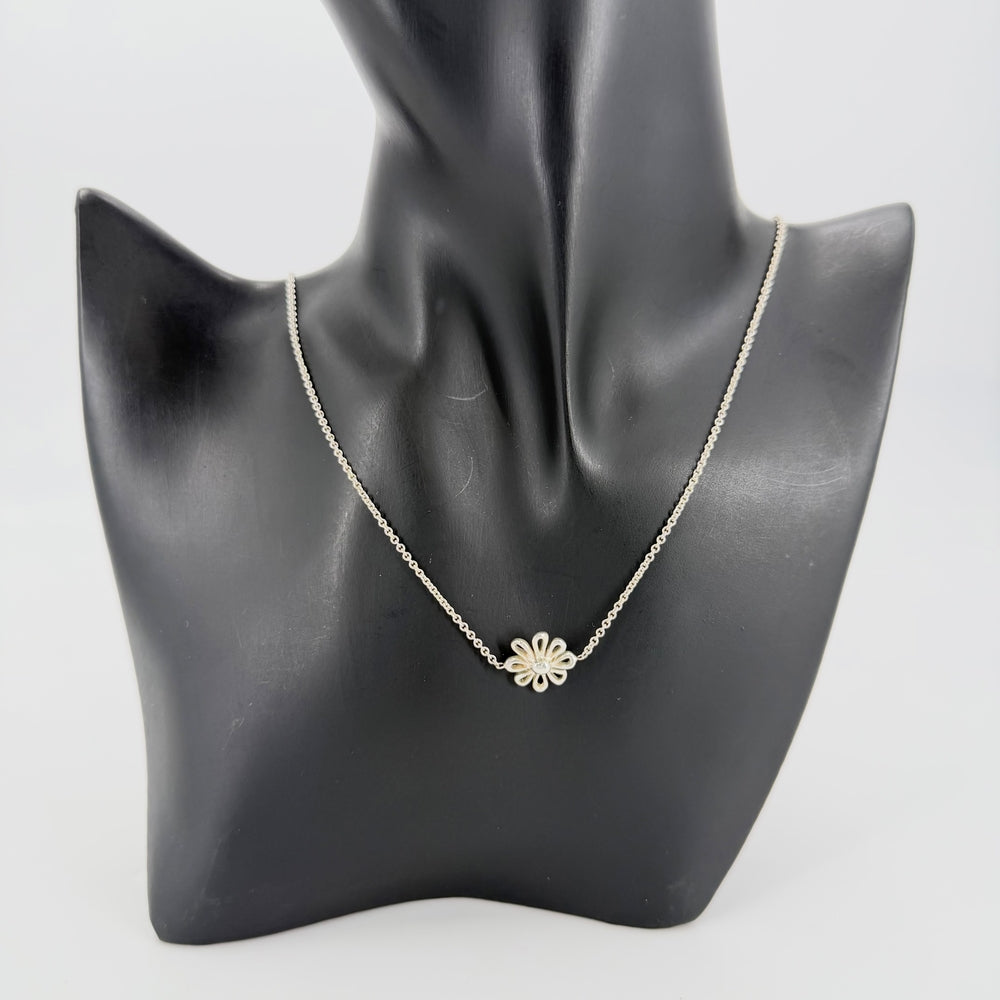 TIFFANY&Co. ティファニー ネックレス デイジーフラワー ペンダント ジュエリー アクセサリー シルバー925 レディース 約13.4g【中古品】