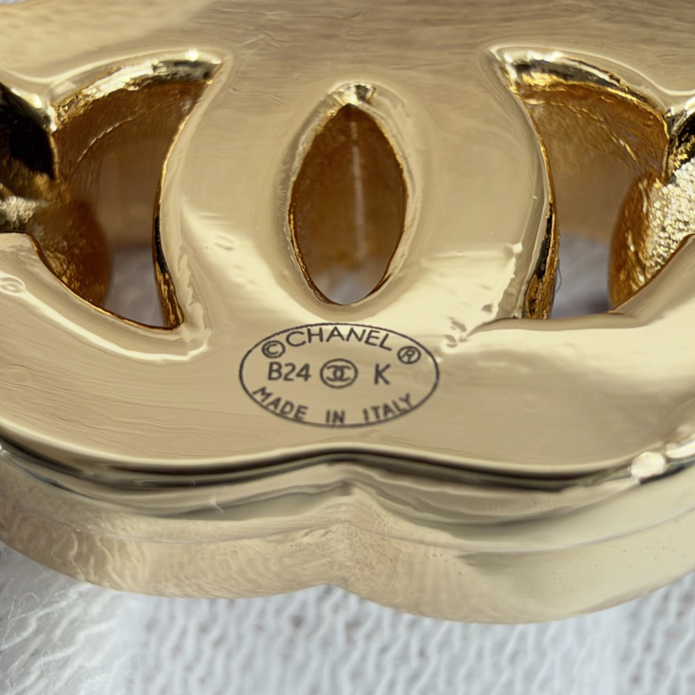CHANEL シャネル バングル ココマーク チェーン ブレスレット アクセサリー GP レザー B24K ゴールド ブラック 黒 レディース 約38.9g 2024年【中古品】