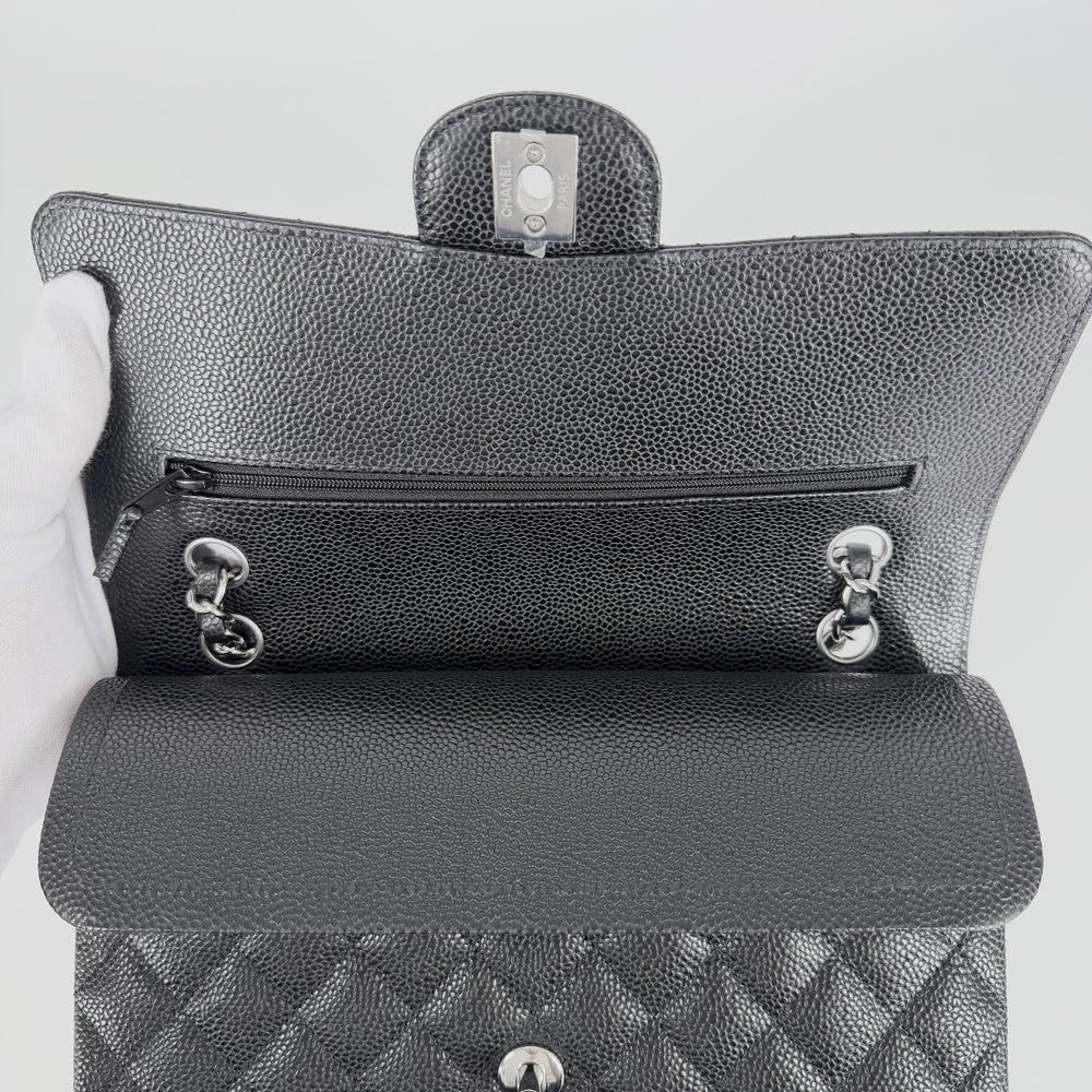 CHANEL シャネル ショルダーバッグ マトラッセ25 ダブルフラップ ダブルチェーン チェーン ココマーク ココ かばん 鞄 A01112 キャビアスキン ブラック 黒 シルバー金具 レディース【中古品】