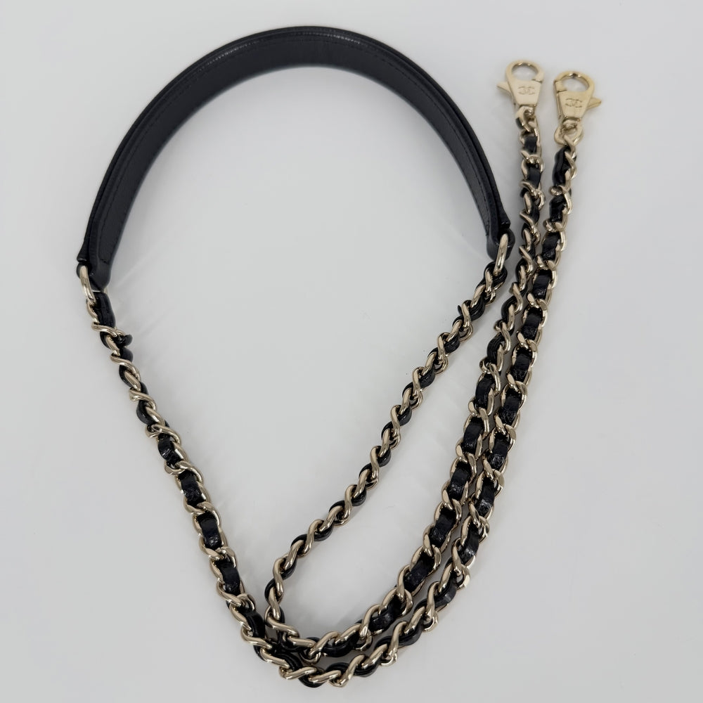 CHANEL シャネル 2WAY マトラッセ ココハンドル ハンドバッグ ショルダーバッグ チェーンショルダー ターンロック A92990 キャビアスキン ブラック 黒 ゴールド金具 レディース【中古品】