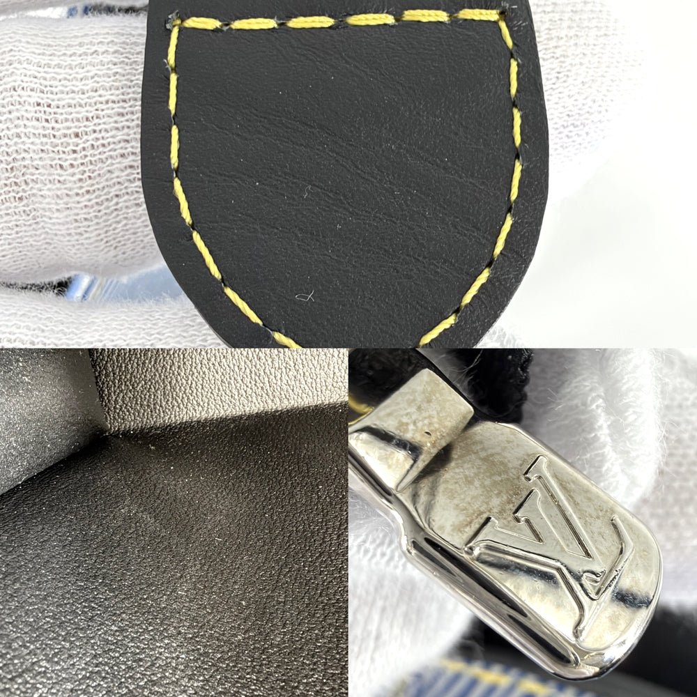 LOUIS VUITTON ルイヴィトン クラッチバッグ エピ・デニム ポッシュ・トワレ26 セカンドバッグ かばん 鞄 Ｍ54654 エピレザー ブルー 青 ホワイト 白 シルバー金具 レディース【中古品】