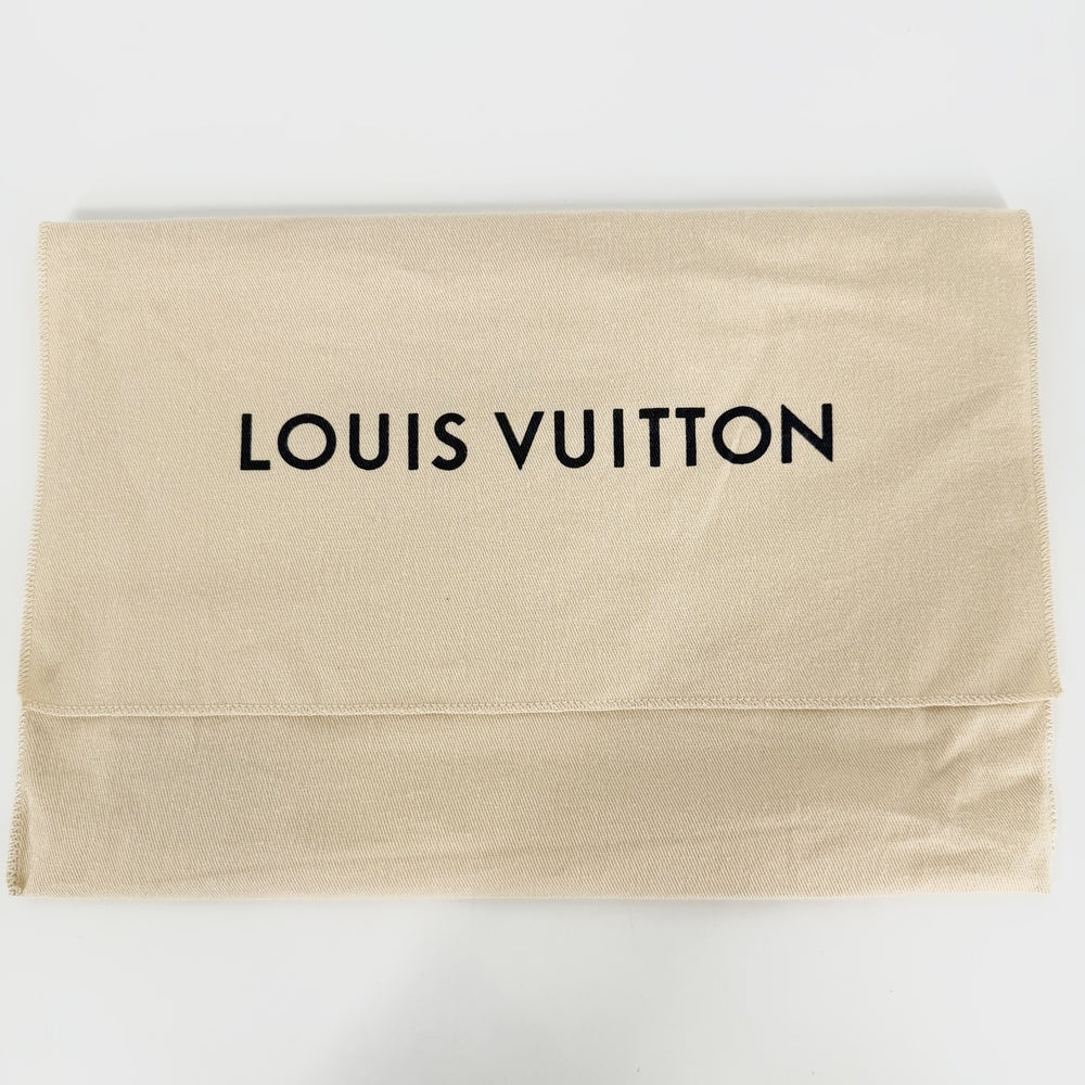 LOUIS VUITTON ルイヴィトン クラッチバッグ エピ・デニム ポッシュ・トワレ26 セカンドバッグ かばん 鞄 Ｍ54654 エピレザー ブルー 青 ホワイト 白 シルバー金具 レディース【中古品】