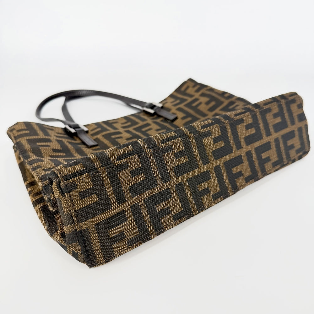 FENDI フェンディ ハンドバッグ ズッカ 8BH072 キャンバス レザー ブラウン 茶 シルバー金具 レディース【中古品】