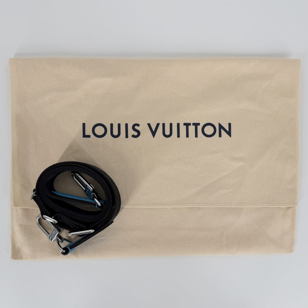 LOUIS VUITTON ルイヴィトン ショルダーバッグ トリオメッセンジャー タイガラマ・カウハイド M27641 モノグラムキャンバス ブルー 青 シルバー金具 メンズ【中古品】