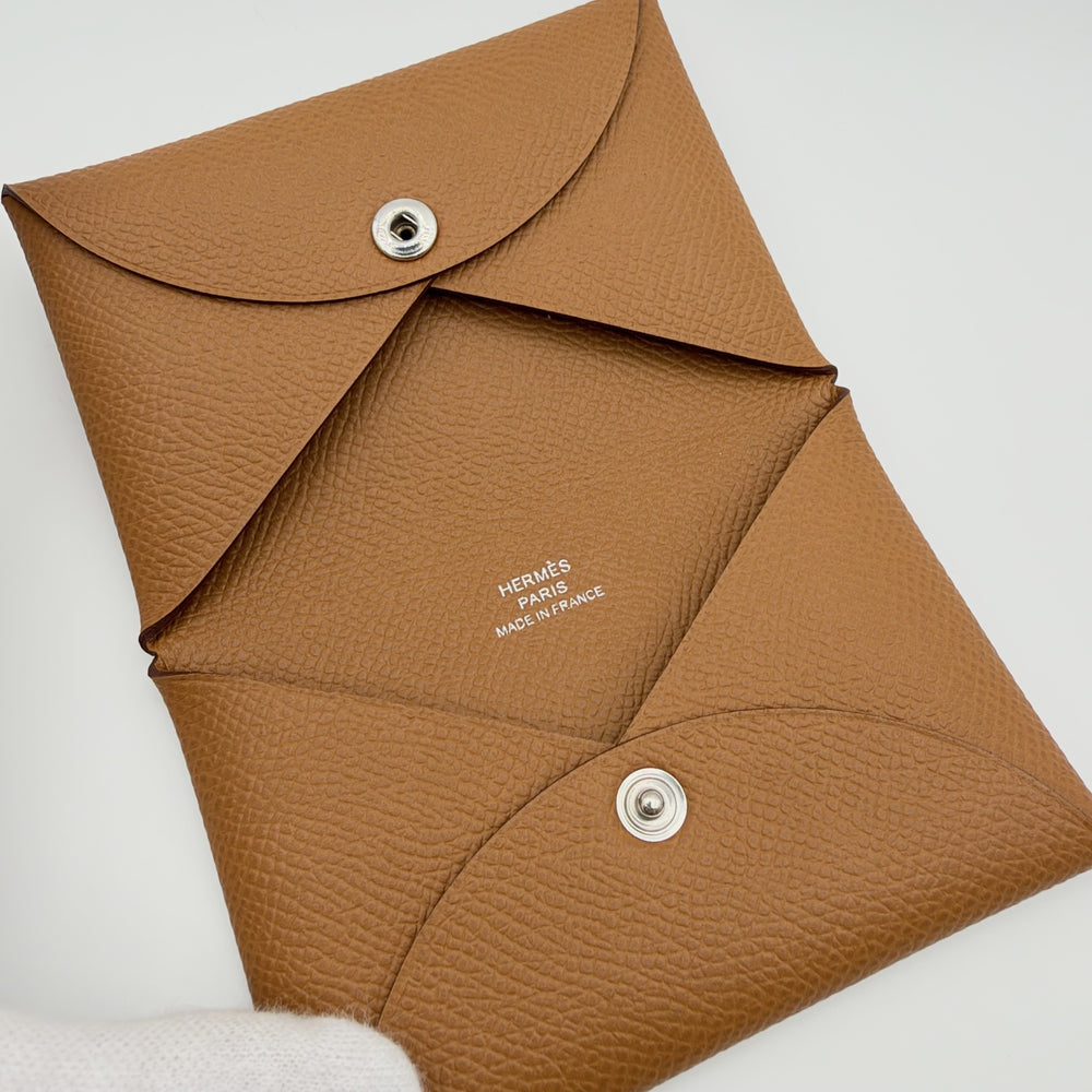 HERMES エルメス カードケース カルヴィ コインケース 名刺入れ 小銭入れ 小物 W刻印 ヴォーエプソン ブラウン 茶 シルバー金具 メンズ 2024年【中古品】