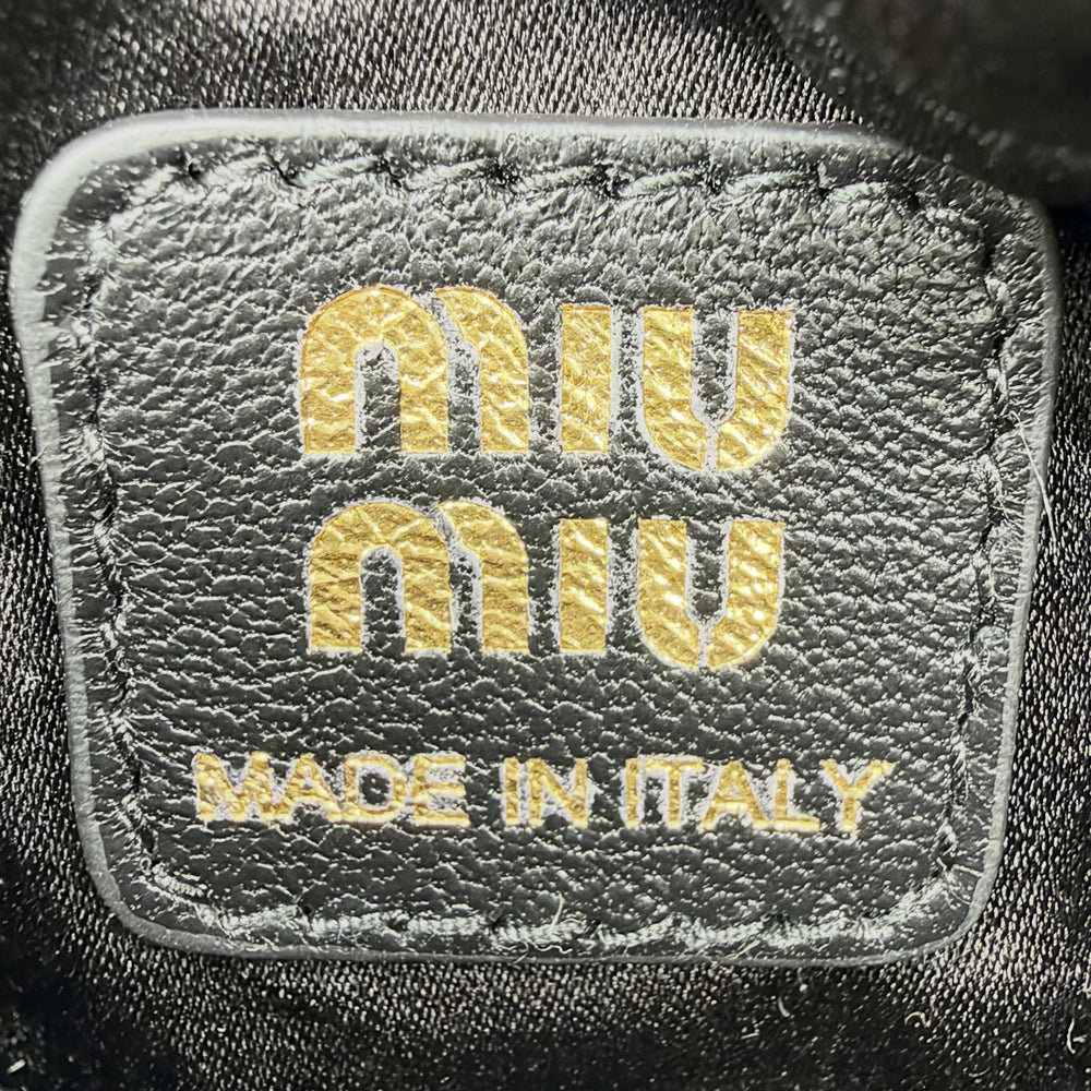 MIUMIU ミュウミュウ ブレスレット ロゴ ミニサテンポーチ リストポーチ レザー ブラック 黒 ゴールド金具 レディース【中古品】